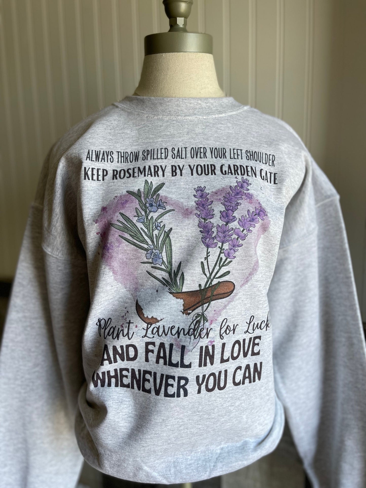 Lavender Halloween Sweatshirt, Halloween Sweatshirt, Ghost Sweatshirt, Western Halloween Sweatshirt, Baggy Clothes, Halloween 2023