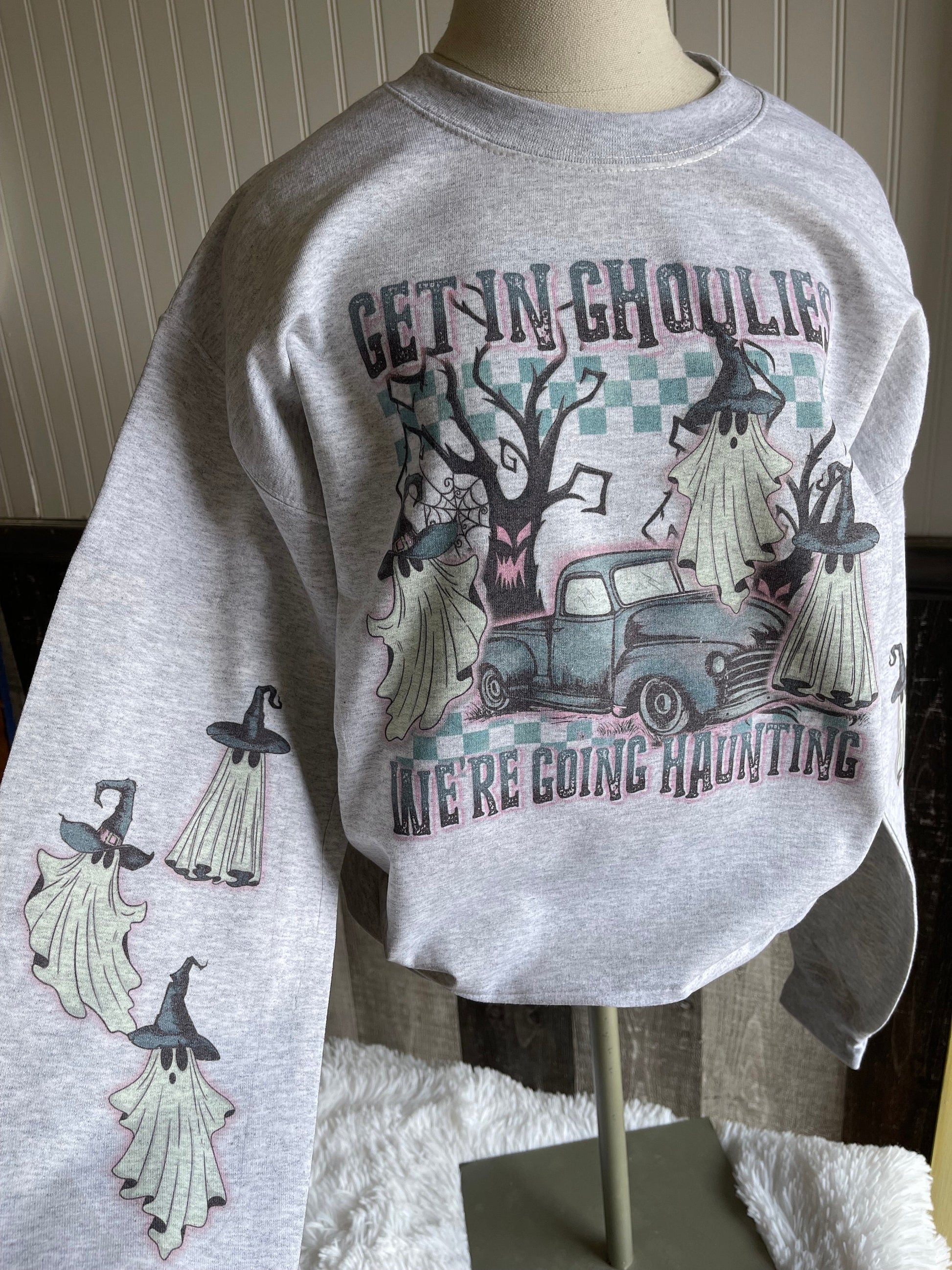 Ghouls Halloween Sweatshirt, Halloween Sweatshirt, Ghost Sweatshirt, Ghosts Halloween Sweatshirt, Baggy Clothes, Halloween 2023